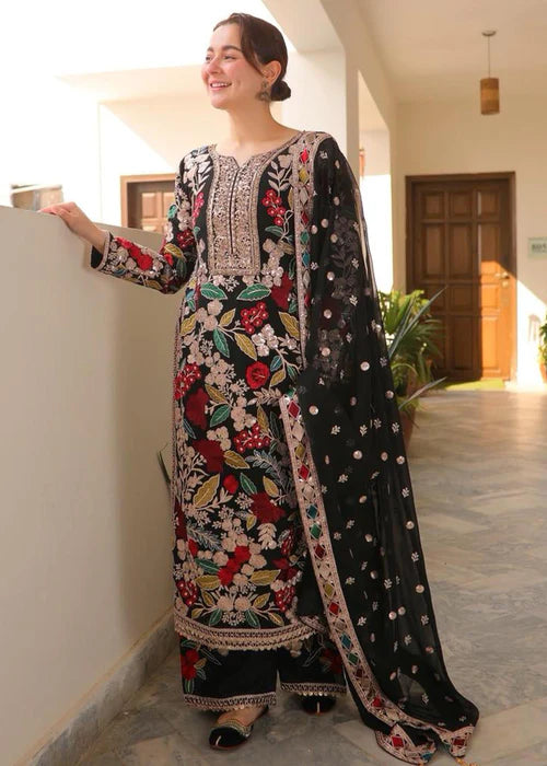 3 Piece Embroidery Hit Code By Hania Amir
